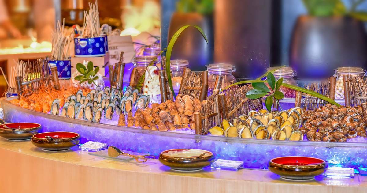 ビュッフェCafé and Restaurant フラマ シティ センターのティファニー カフェ アンド